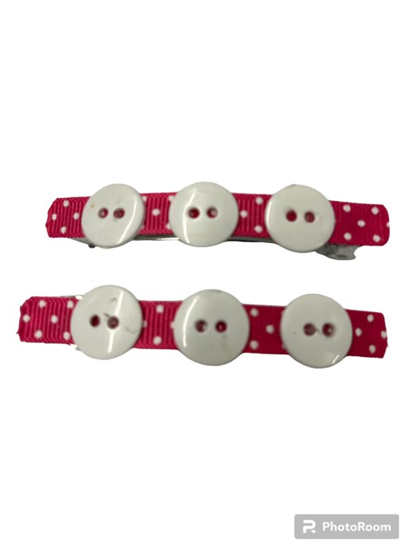 barrette White Button