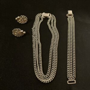 Vintage 4